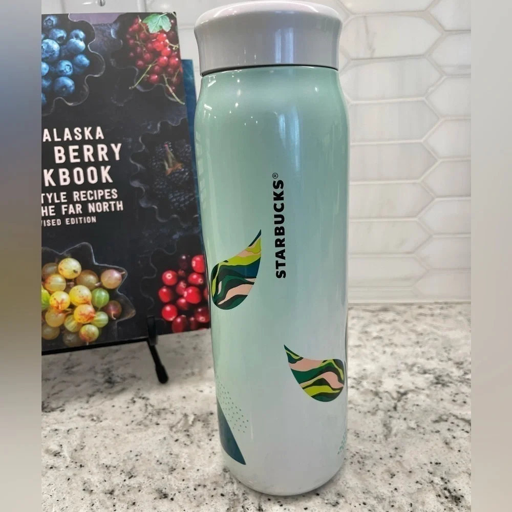 Starbucks 2024 Spring Siren SS Bottle. NWT. White to green ombre. NEW and HTF
